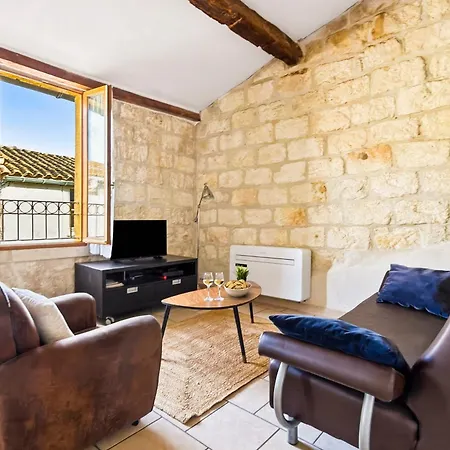 Le Charme De L'ancien, T2 Au Coeur D'aigues Mortes * Aigues-Mortes