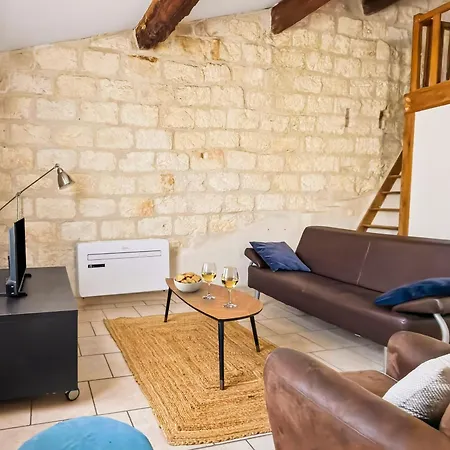 Appartamento Au Pied Des Remparts, 4p, Clim, Centre *