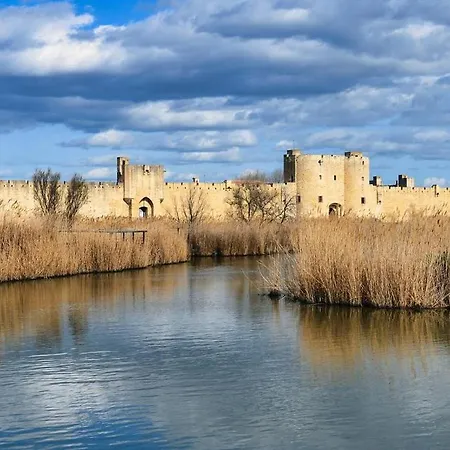 Au Pied Des Remparts, 4p, Clim, Centre Apartmán Aigues-Mortes